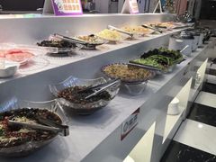 自助取餐区-梦航彩虹之约自助餐厅(华府天地店)