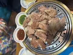 -蒙亨·手把肉·蒙古包文化主题餐厅(天恒广场店)