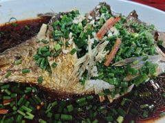 -芦茨金富饭庄·25年老字号·专做稻草鸡