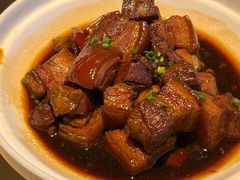 阿婆红烧肉-荣小馆(椒江青悦城店)