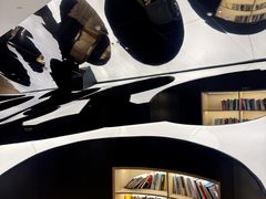 -涨巢·潮玩水疗局