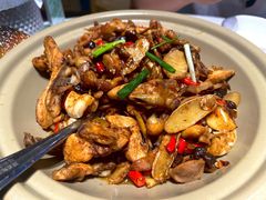 -绿草地·湘菜(悦方ID mall店)