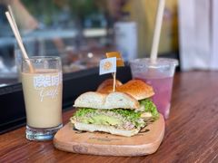 -Catch Bagel(芳草地店)