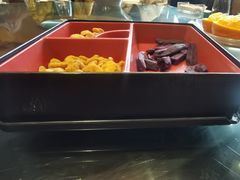 -铜锣湾·有麝自然香(渝北财富中心店)