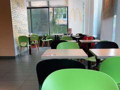 -麦当劳(伟城广场店)