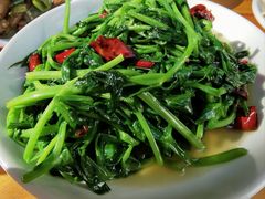 -十一街苍蝇馆子转经消江湖菜(九眼桥十一街店)