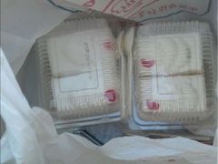 -红宝石·鲜奶小方·海派西点房(南丹店)