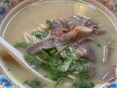 白切牛肉-金杨拉面王小吃面馆·牛三宝面·红烧牛肉粉