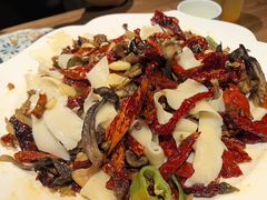 -巴扎屋大盘鸡·新疆菜(汇嘉时代店)