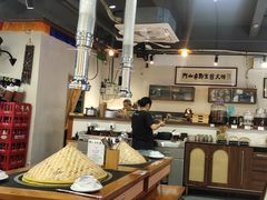 -阿山卓·野生菌火锅·纳西火塘烤肉