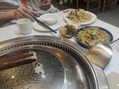 -冰城焰会大丰收铁锅炖(萝岗万达金街店)