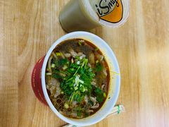 -江三王记牛杂馆(总店)
