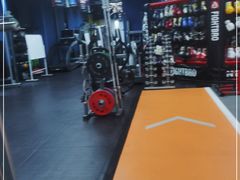 -成杰格斗·拳击·柔术·防身术(建设路店)