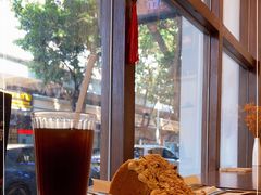 -C.Y Cafe