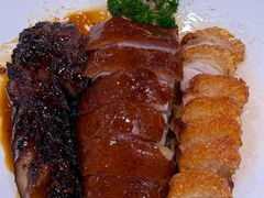 -鹏城人家海鲜酒家·23年老字号(较场尾店)