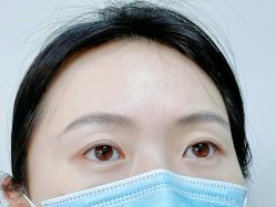 -一个差评成就的纹眉店