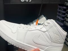 -NIKE上海青浦优选体验店