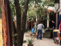 -李东农庄(中南百草园地标店)