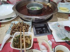 -渔香岛美蛙鱼头火锅(威清路店)
