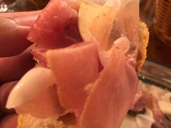 -羽深肉铺 Steak & Wine