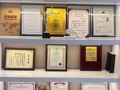 -修申骨雕小颜脊柱骨盆管理产后修复
