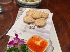 莲藕酿煎虾饼-聚缘堂·海鲜私房菜(松岭路店)