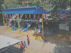 -顺德大良半月城游乐场