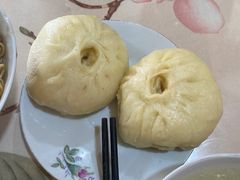 蟹黄包子-兴国长鱼汤店