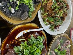 -小杨翘脚牛肉