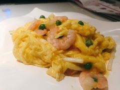 -新大咀港式茶餐厅(宝山万达店)