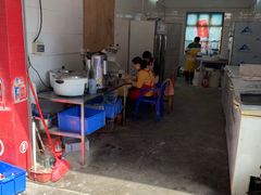 -章记正宗南岗鱼蛋火锅