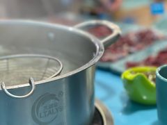 -湾区九号鲜切牛肉火锅(明珠南路店)