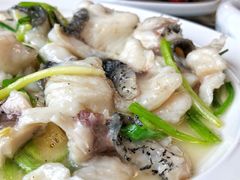 葱姜炒鱼片-煲王粤菜餐厅(中侨中心店)