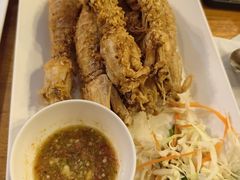 -两兄弟Song Pee Nong(2号店)