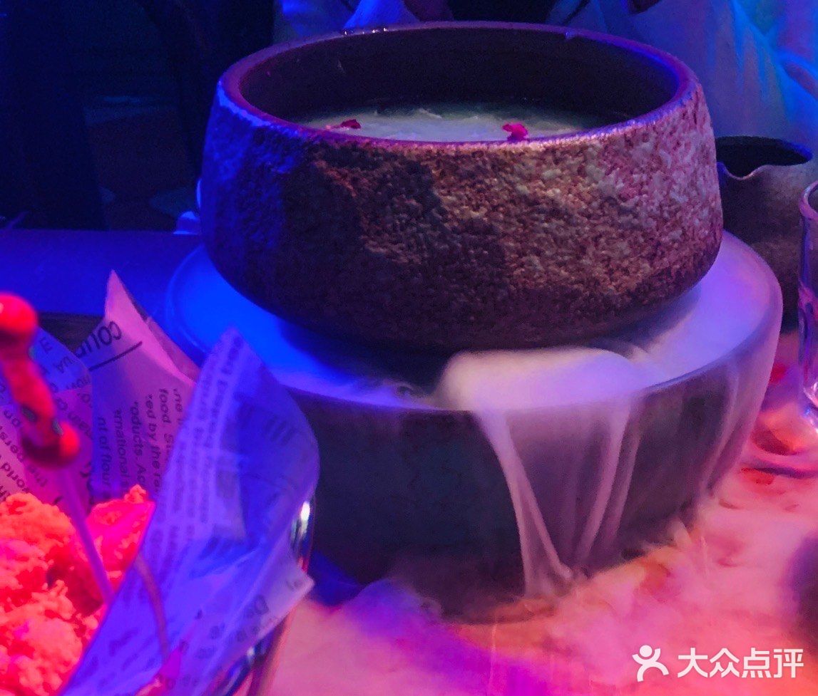 太有情调的地方了 酒和小吃都超👍🏻👍🏻