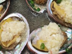 蒜蓉蒸大连鲍-贞姨美食·老字号海鲜大排档