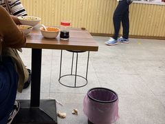 -草桥清真牛肉锅贴扁食店