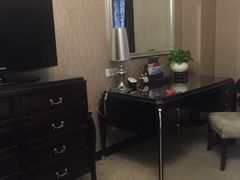 -长沙豪布斯卡酒店(长沙省政府德思勤店)
