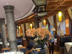 -八府香鸭·啫啫煲(华山路店)