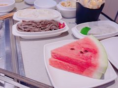 -海底捞火锅(新松江路生日主题店)