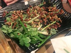 -何师烧烤·香辣蟹·川菜·30年老品牌(太古里旗舰店)