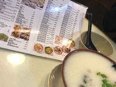 -大师傅粥品(埃华街)