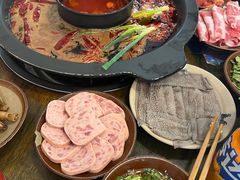 -黄潇洒老火锅(九眼桥宏济巷店)