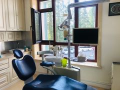 -赵军口腔(唐山街店)