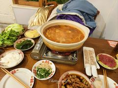 -猫爷的腔调·黔小馆(交大医学住宅区店)