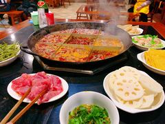 九宫格锅-邓莽子老火锅(鲁祖庙店)