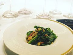 虾米辣味炒台种山苏-金轩中餐厅 Jin Xuan(浦东丽思卡尔顿酒店)