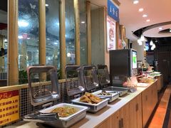 自助取餐区-尚品海鲜肥牛自助火锅(湖明店)