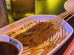 -威记烧嘢·南宁烧烤·超级生牛(绿地店)