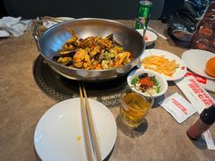 -七欣天香辣蟹火锅(上海银亿滨江店)